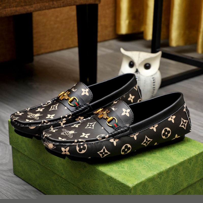 G*u*i leather shoes